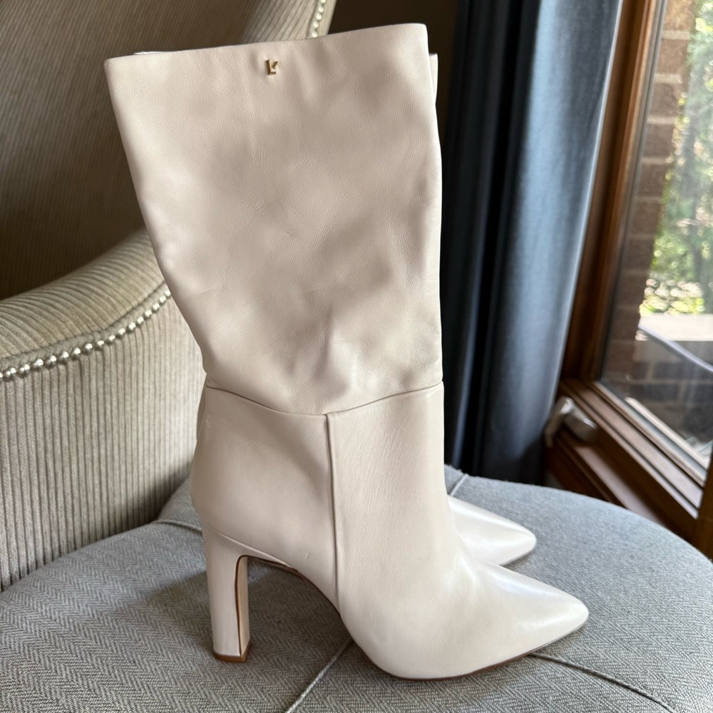 LARROUDÉ
CINDY BOOT IN BONE LEATHER Cream color